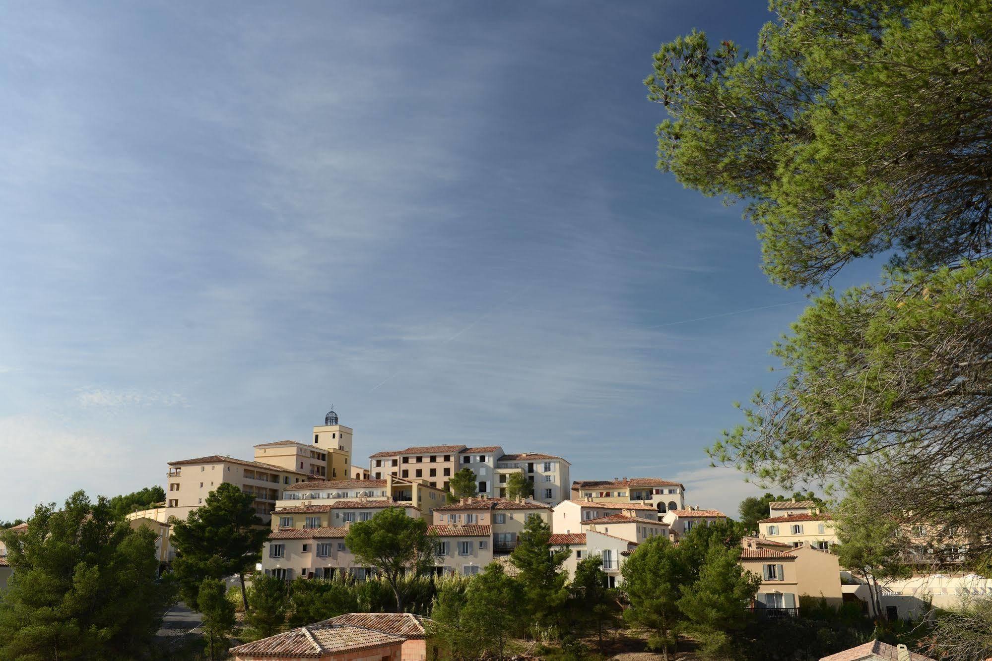 Residence Pierre & Vacances Les Coteaux De Pont-Royal Mallemort Luaran gambar