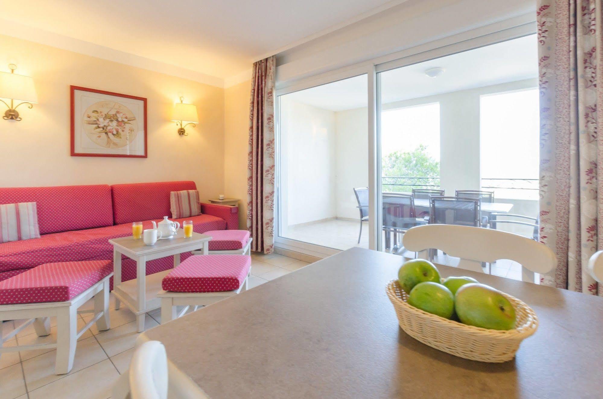 Residence Pierre & Vacances Les Coteaux De Pont-Royal Mallemort Luaran gambar